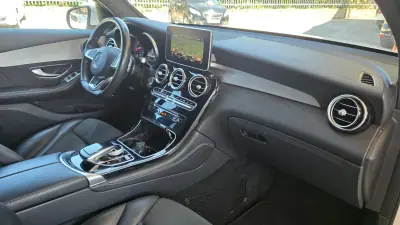 Mercedes-Benz GLC 250 2017 - 38590 EUR, 116000 km - AUTO.MOTO.pt - 116000km - foto 11 de 16