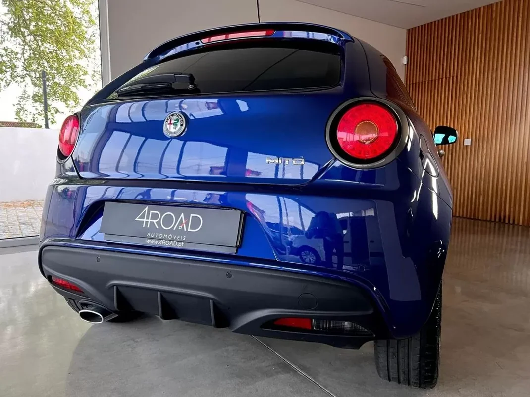 Alfa Romeo MiTo 2016 - 9999 EUR, 135500 km - AUTO.MOTO.pt - 135500km - foto 29 de 60