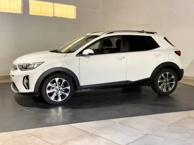 Kia Stonic 2025 — foto 4 de 22