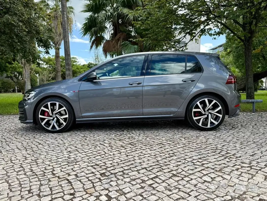 Volkswagen Golf 2019 - 26490 EUR, 113600 km - 113600km - foto 11 de 34