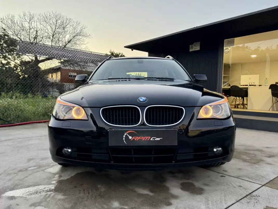 BMW 520 2008 - 7999 EUR, 320000 km - AUTO.MOTO.pt - 320000km - foto 2 de 26