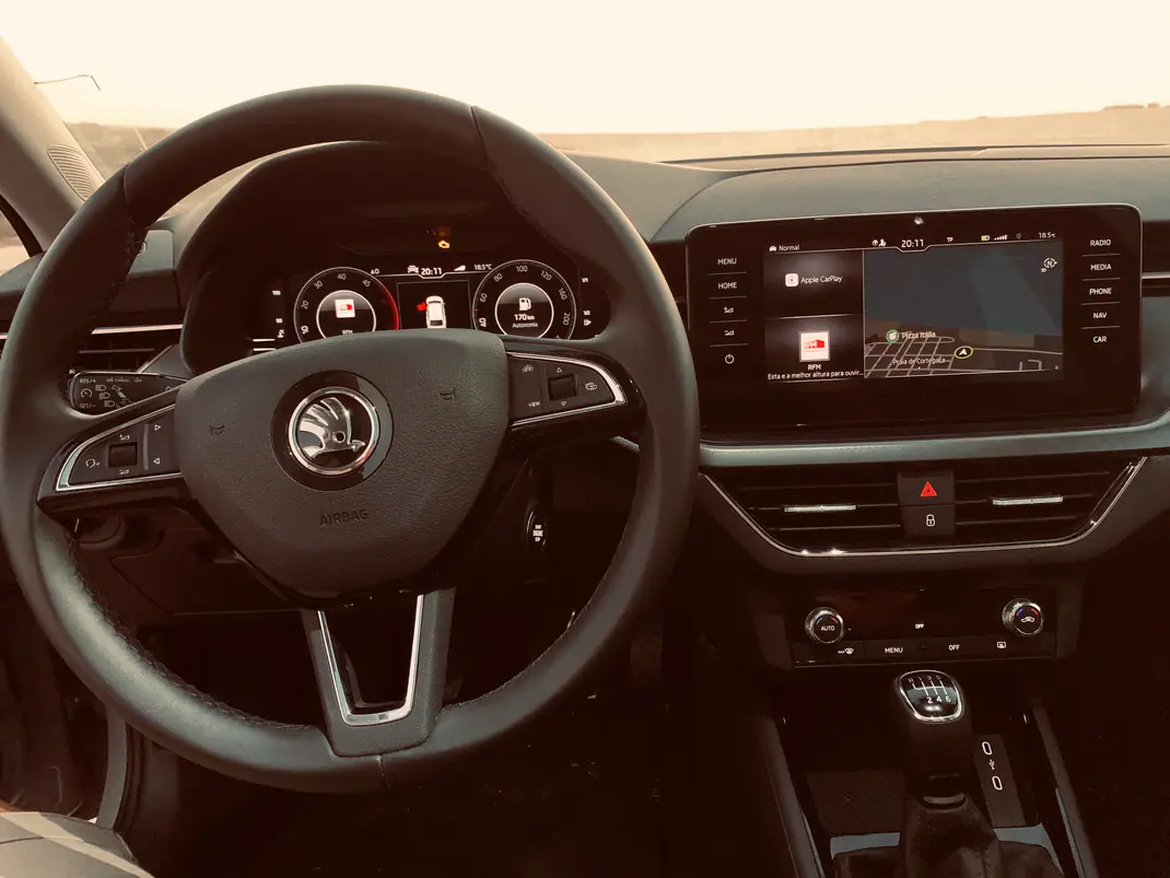 Skoda Scala 2020 - 16750 EUR, 100000 km - AUTO.MOTO.pt - 100000km - foto 13 de 13