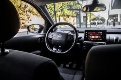 Citroën C4 Cactus 2019 - 9790 EUR, 189313 km - AUTO.MOTO.pt - 189313km - foto 31 de 41
