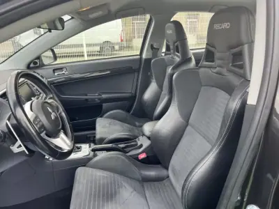 Mitsubishi Lancer 2011 - 54990 EUR, 90000 km - 90000km - foto 12 de 19