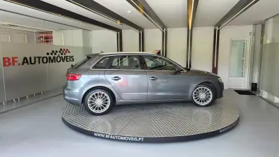 Audi A3 Sportback 2013 - 9900 EUR, 274066 km - AUTO.MOTO.pt - 274066km - foto 7 de 58