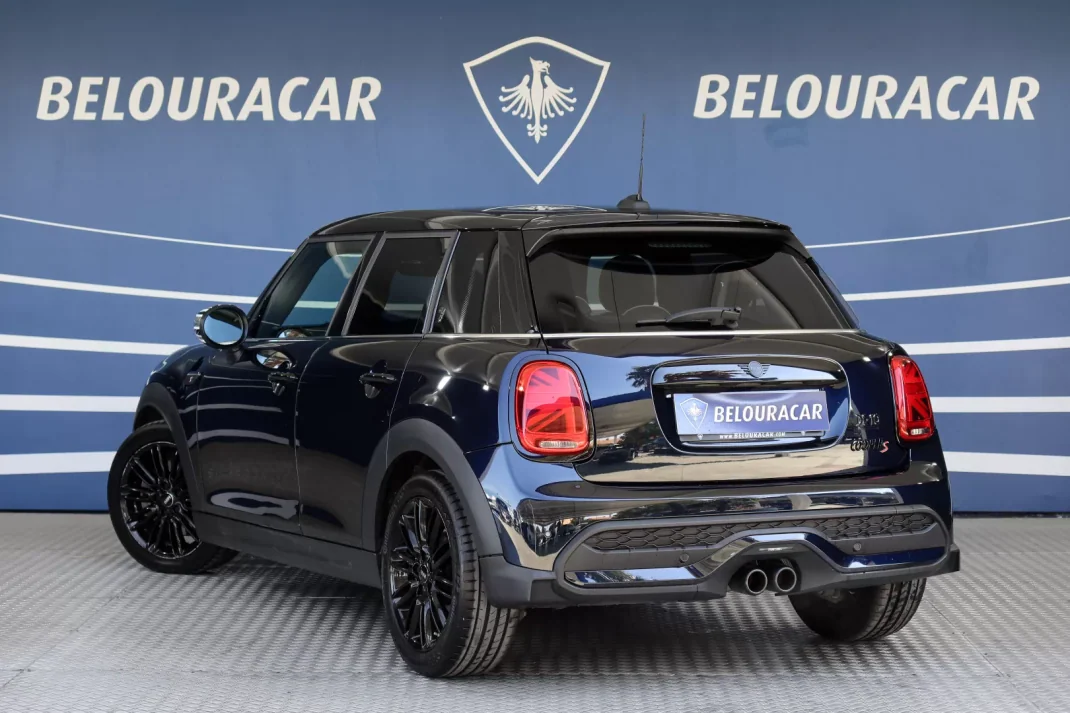 MINI Cooper 2023 - 32500 EUR, 31145 km - AUTO.MOTO.pt - 31145km - foto 4 de 17