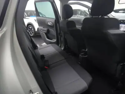 Citroën C3 Aircross 2019 - 14990 EUR, 63000 km - AUTO.MOTO.pt - 63000km - foto 17 de 27
