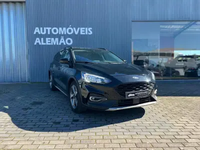 Ford Focus SW 2019 - 15950 EUR, 94634 km - AUTO.MOTO.pt - 94634km - foto 3 de 19