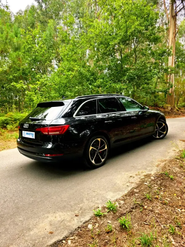 Audi A4 Avant 2017 - 20990 EUR, 187000 km - 187000km - foto 12 de 41