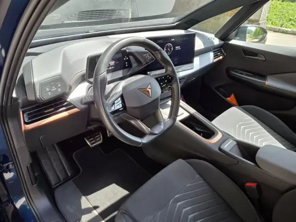 Cupra Born 2022 - 24499 EUR, 88036 km - AUTO.MOTO.pt - 88036km - foto 42 de 53
