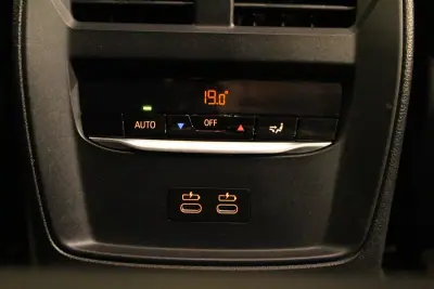 BMW 320 2021 - 26800 EUR, 137000 km - AUTO.MOTO.pt - 137000km - foto 26 de 28