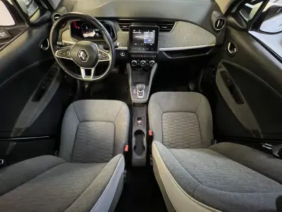Renault Zoe 2020 - 15990 EUR, 67000 km - 67000km - foto 14 de 32