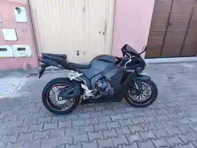 Honda CBR 600RR ABS 2024 — foto 3 de 13