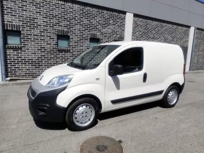 Fiat FIORINO 1.3 MULTIJET 2019 - 9480 EUR, 157000 km - AUTO.MOTO.pt - 157000km - foto 2 de 24