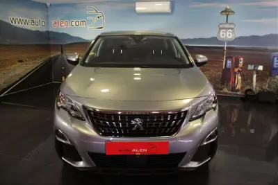 Peugeot 3008 2018 - 16500 EUR, 205000 km - AUTO.MOTO.pt - 205000km - foto 2 de 24