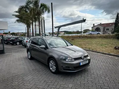 Volkswagen Golf Variant 2014 - 10800 EUR, 196000 km - AUTO.MOTO.pt - 196000km - foto 8 de 10