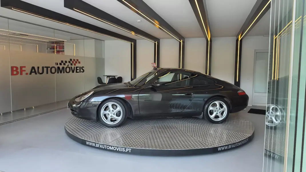 Porsche 911 2001 - 49750 EUR, 96263 km - 96263km - foto 13 de 53
