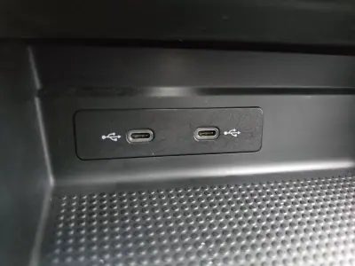 SEAT Arona 2020 - 14500 EUR, 61900 km - AUTO.MOTO.pt - 61900km - foto 28 de 42