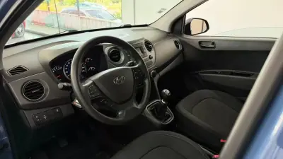 Hyundai i10 2018 - 10990 EUR, 68000 km - AUTO.MOTO.pt - 68000km - foto 14 de 25