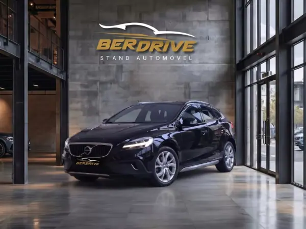 Volvo V40 Cross Country 2016