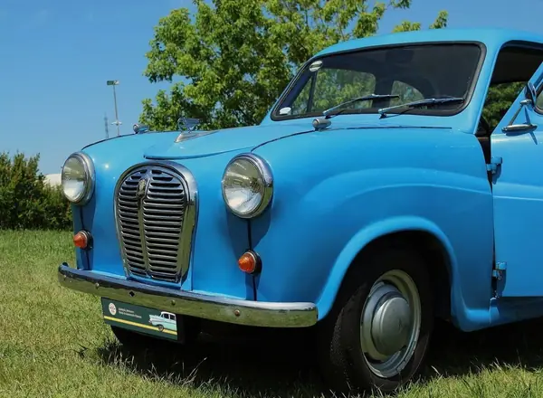 Austin A35 Saloon 1957 Gasolina — 29 300 km · Porto Austin A35 Saloon 1957 Gasolina