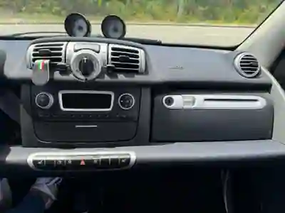 Smart Fortwo Cabrio 2011 — foto 6 de 7