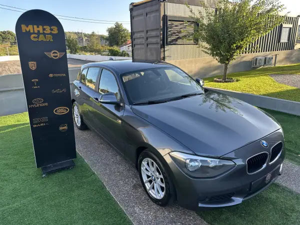 BMW 116 2015 - 12900 EUR, 230000 km - AUTO.MOTO.pt - 230000km - foto 4 de 57