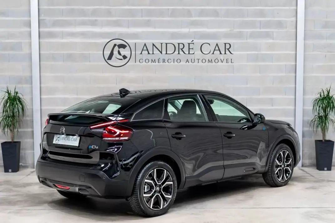 Citroën e-C4 2024 - 22950 EUR, 9452 km - AUTO.MOTO.pt - 9452km - foto 6 de 53