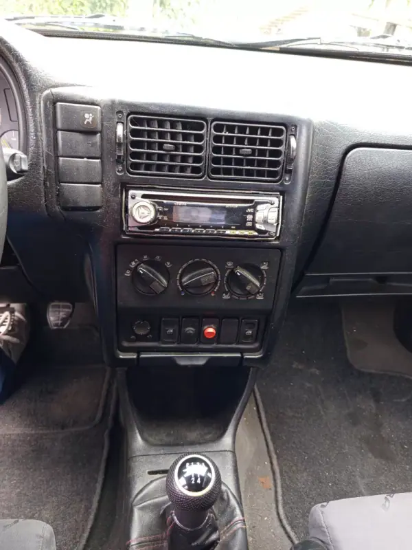 Seat Ibiza 1.9 Tdi Van 1997 - 2490 EUR, 89357 km - AUTO.MOTO.pt - 89357km - foto 8 de 9