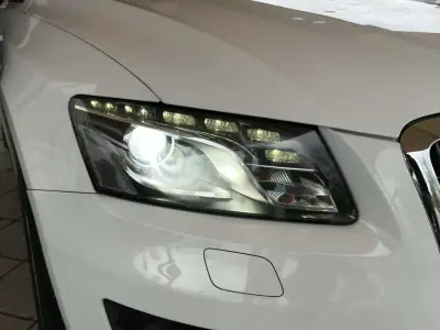 Audi Q5 2009 - 13950 EUR, 326842 km - AUTO.MOTO.pt - 326842km - foto 11 de 33