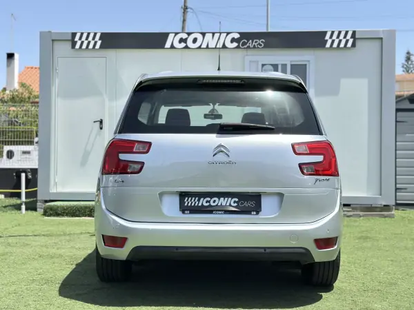 Citroën C4 Grand Picasso 2015 - 10990 EUR, 116000 km - AUTO.MOTO.pt - 116000km - foto 5 de 49