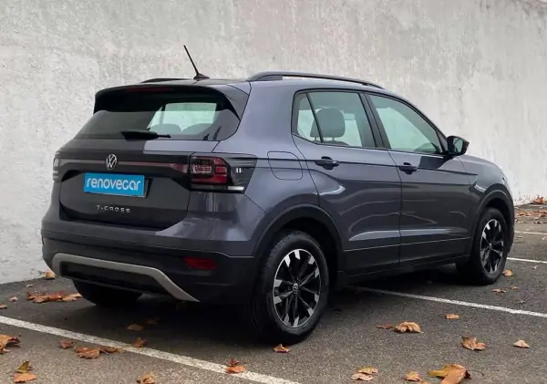 Volkswagen T-Cross 2022 - 17400 EUR, 99871 km - AUTO.MOTO.pt - 99871km - foto 6 de 20