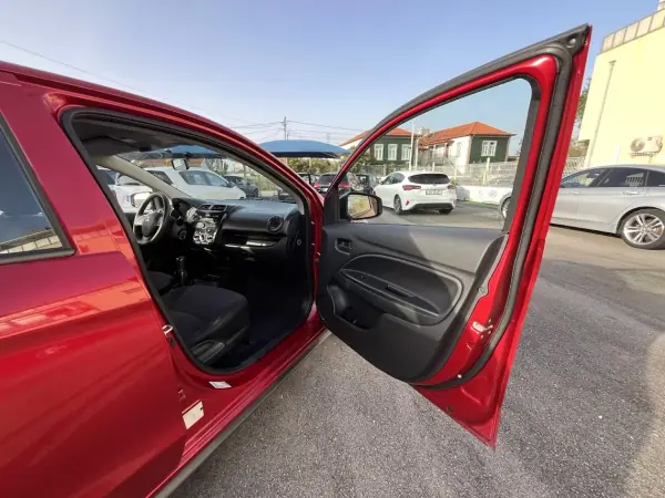 Mitsubishi Space Star 2020 - 8450 EUR, 108000 km - AUTO.MOTO.pt - 108000km - foto 23 de 35