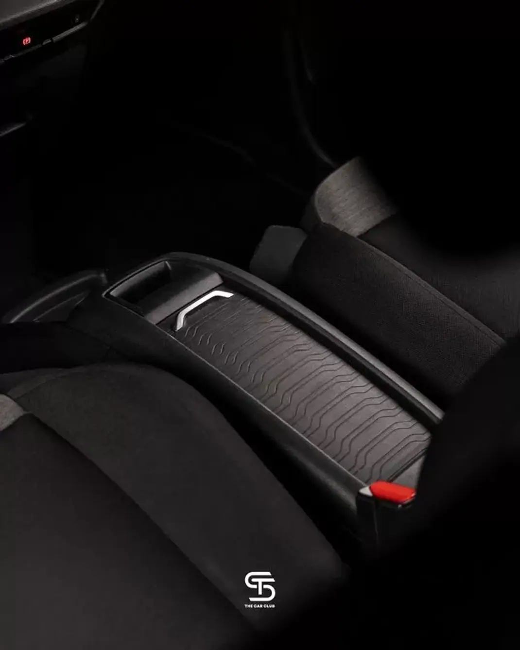 Citroën C4 Spacetourer 2019 - 15450 EUR, 120000 km - AUTO.MOTO.pt - 120000km - foto 10 de 23