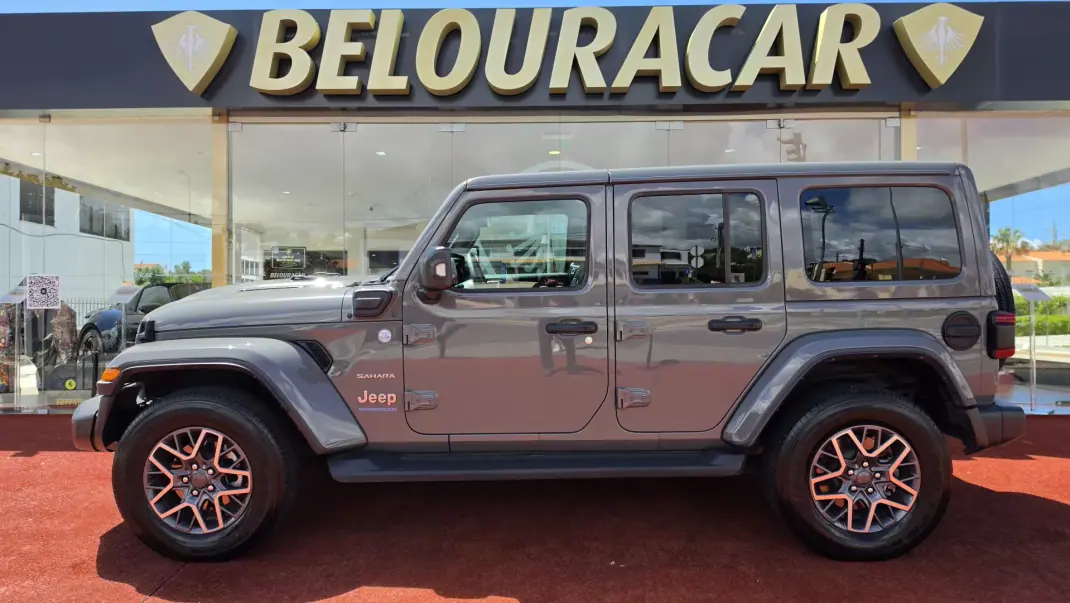 Jeep Wrangler Unlimited 2023 - 71900 EUR, 37675 km - AUTO.MOTO.pt - 37675km - foto 5 de 23