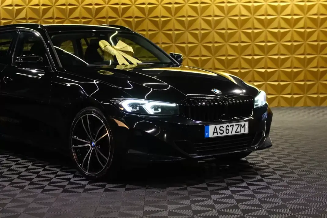 BMW 318 2022 - 27250 EUR, 132000 km - AUTO.MOTO.pt - 132000km - foto 6 de 38