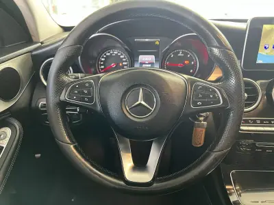 Mercedes-Benz C 200 2015 - 16600 EUR, 229781 km - AUTO.MOTO.pt - 229781km - foto 8 de 23