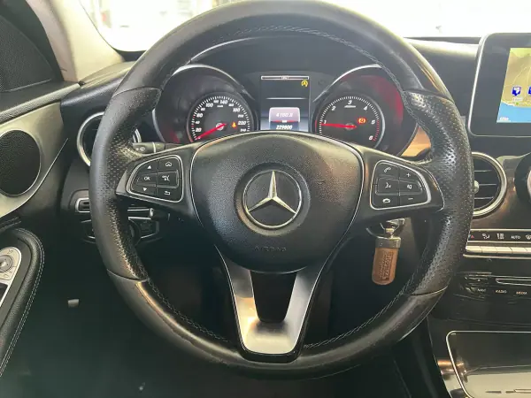 Mercedes-Benz C 200 2015 - 15900 EUR, 229781 km - AUTO.MOTO.pt - 229781km - foto 8 de 23