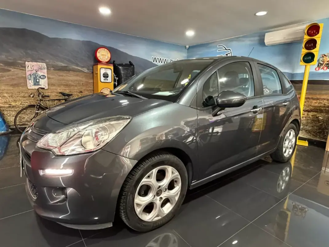 Citroën C3 2015 - 10500 EUR, 127000 km - AUTO.MOTO.pt - 127000km - foto 1 de 20