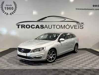 Volvo V60 2016 - 13900 EUR, 265393 km - 265393km - foto 1 de 44