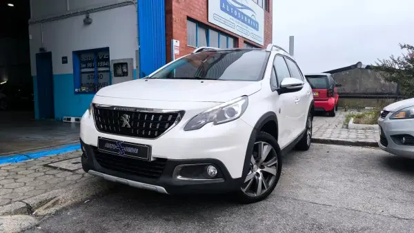 Peugeot 2008 2017 - 9900 EUR, 113000 km - AUTO.MOTO.pt - 113000km - foto 15 de 15