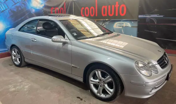 Mercedes-Benz CLK 220 2005 - 10999 EUR, 223000 km - AUTO.MOTO.pt - 223000km - foto 8 de 44