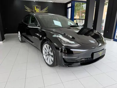 Tesla Model 3 2019 - 74000km