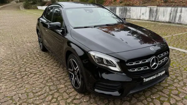 Mercedes-Benz GLA 180 2020 - 25750 EUR, 160000 km - AUTO.MOTO.pt - 160000km - foto 23 de 23