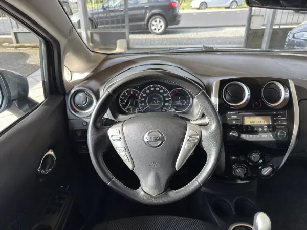 Nissan Note 2015 - 9250 EUR, 123087 km - AUTO.MOTO.pt - 123087km - foto 16 de 26