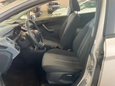 Ford Fiesta 2009 - 122805km