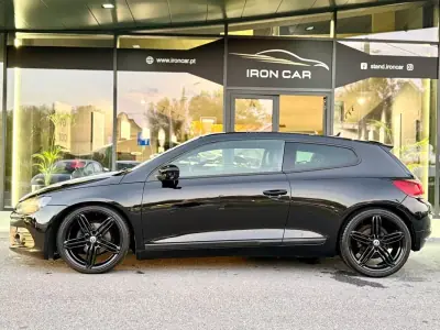 Volkswagen Scirocco 2009 - 11990 EUR, 178000 km - AUTO.MOTO.pt - 178000km - foto 5 de 17