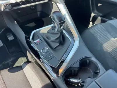 Peugeot 3008 2021 - 20490 EUR, 94000 km - AUTO.MOTO.pt - 94000km - foto 22 de 27