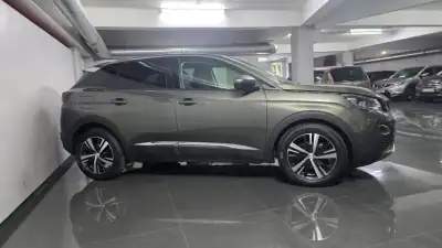 Peugeot 3008 2017 - 17990 EUR, 91000 km - AUTO.MOTO.pt - 91000km - foto 3 de 48