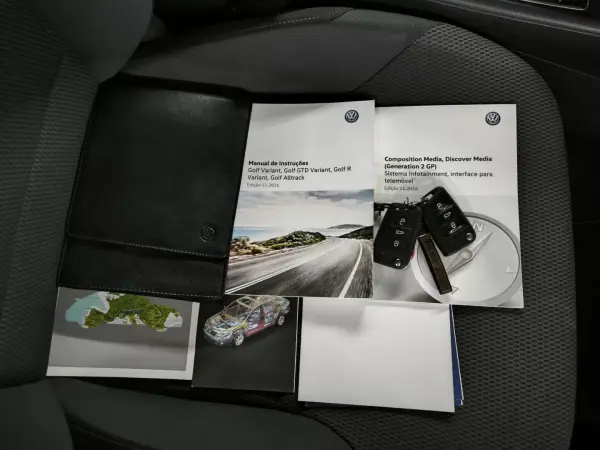 Volkswagen Golf Variant 2017 - 11500 EUR, 190200 km - AUTO.MOTO.pt - 190200km - foto 8 de 30